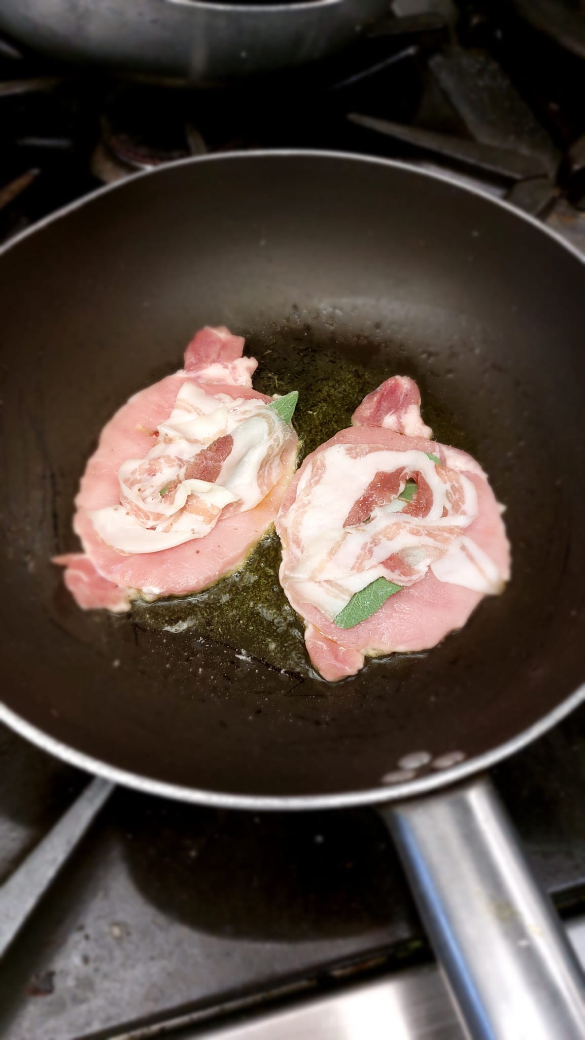 Involtini di Carne in Cottura